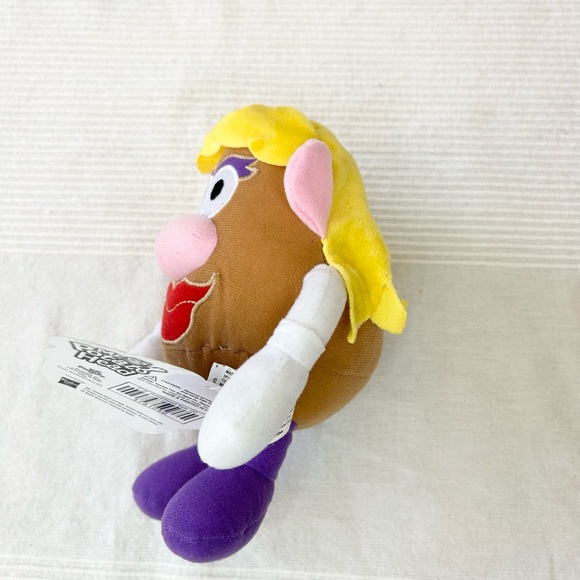 Hasbro Mr. Potato Head “Mrs. Potato Head” Plush Toy - Picture 7 of 10